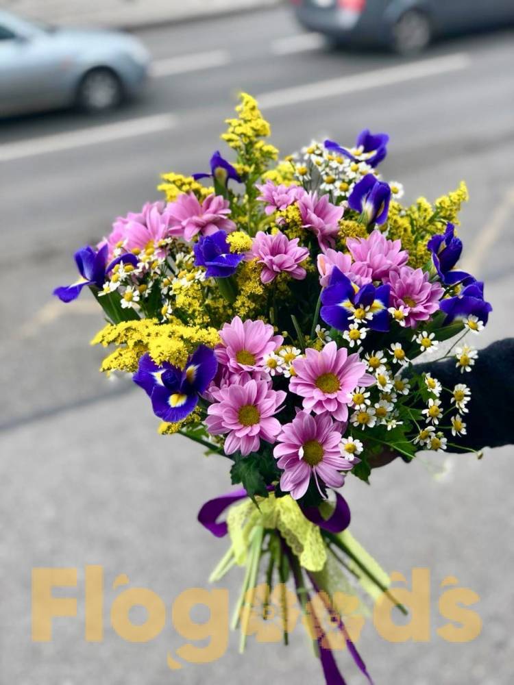 Букет «Фантазия» за 6 215 руб.
